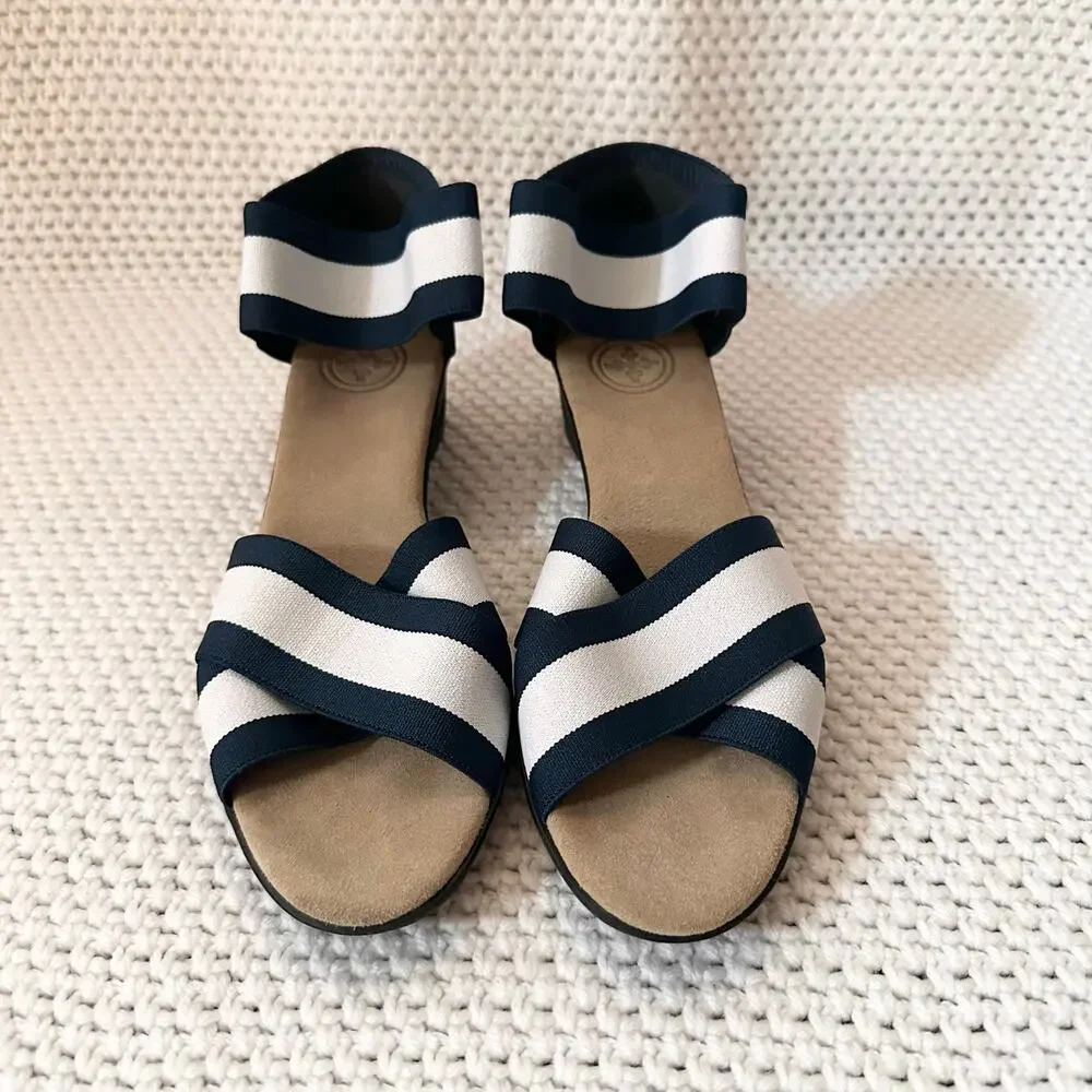 Charleston Shoe Co Lafayette Harrel Navy Blue White Mix Elastic Low Wedges 7 Box